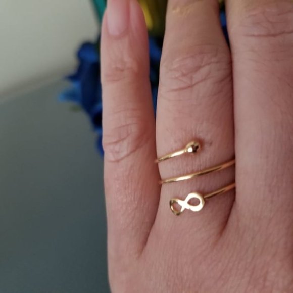Infinity Design Ring Sz 8 - Picture 3 of 11